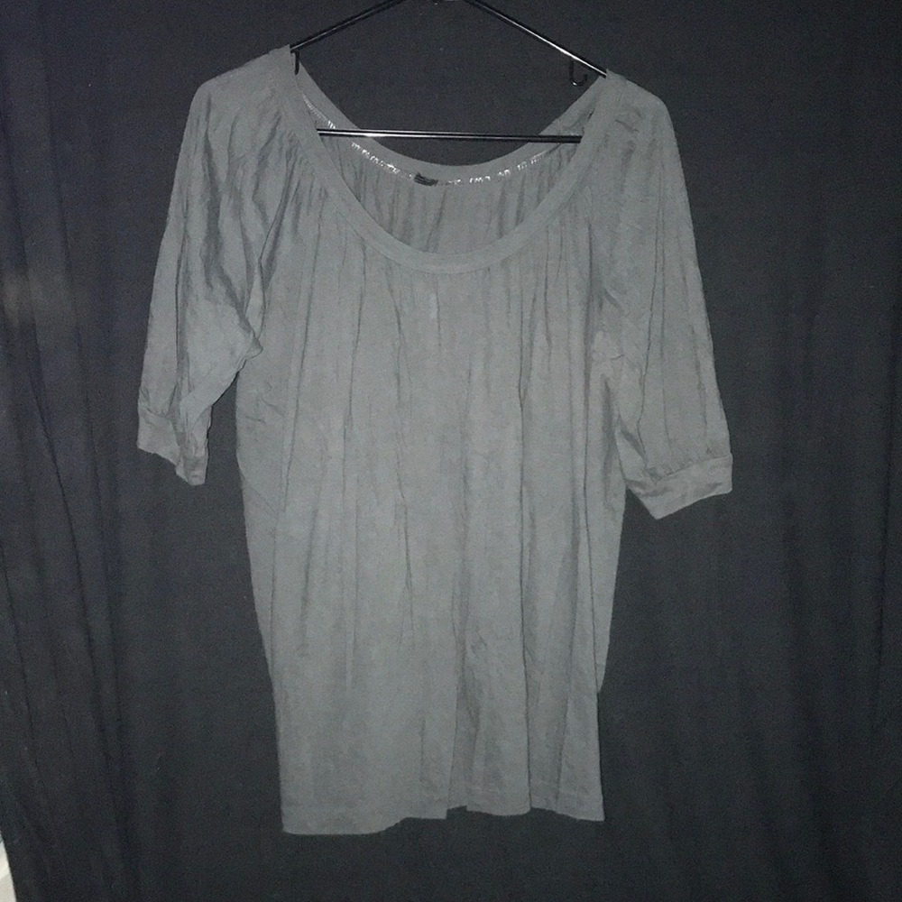 Gray flowy blouse